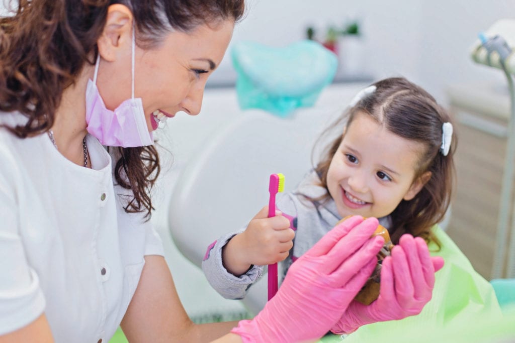 1 Best Kids Dentist in Dwarka | Child Dentist Near You
